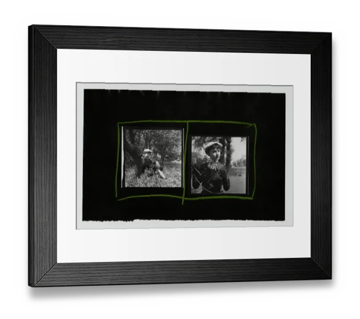 Framed Print : Audrey Hepburn At Kew Gardens Framed Print : Audrey Hepburn At Kew Gardens