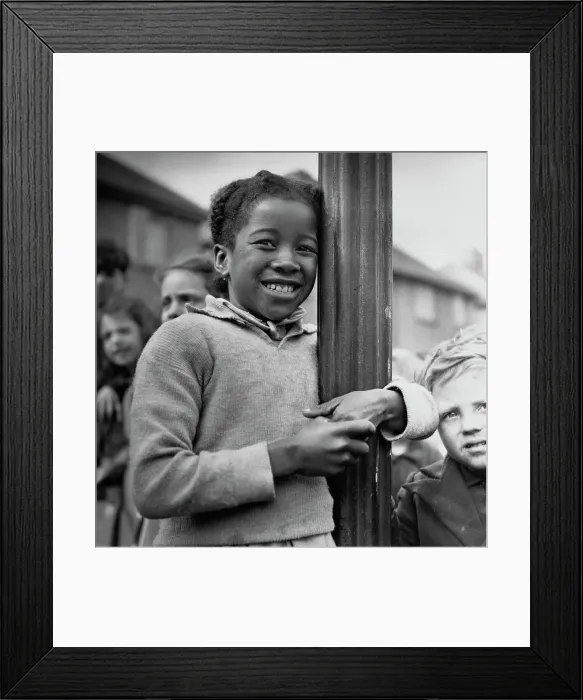 Framed Print : Bute Town Smile