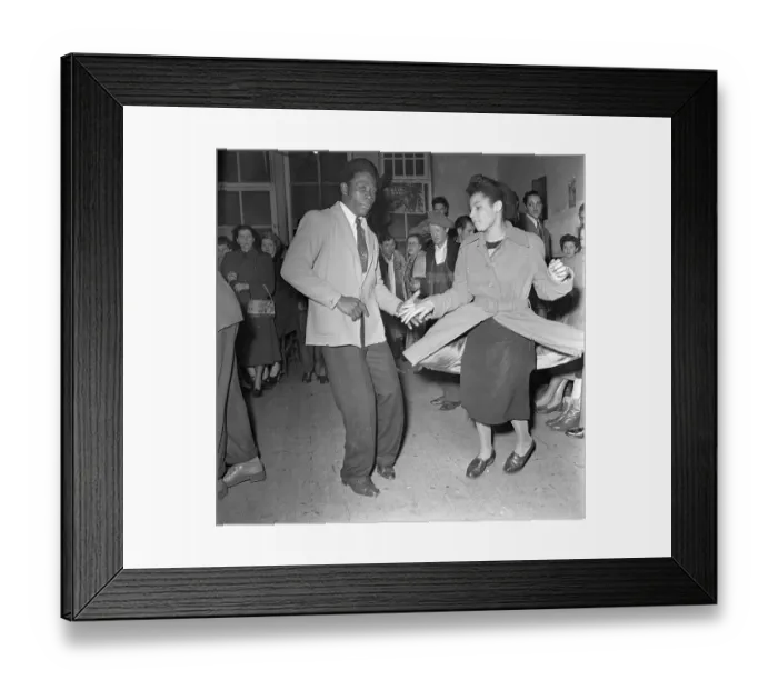 Framed Print : Dancing Down The Bay Framed Print : Dancing Down The Bay