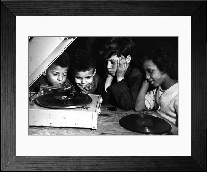 Framed Print : Tiger Bay Children Framed Print : Tiger Bay Children