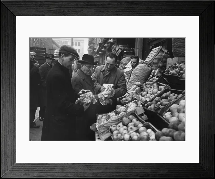 Framed Print : Greengrocer Framed Print : Greengrocer