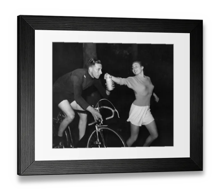 Framed Print : Liquid Refreshment Framed Print : Liquid Refreshment