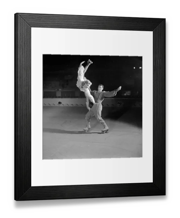 Framed Print : Speedy Skating Framed Print : Speedy Skating