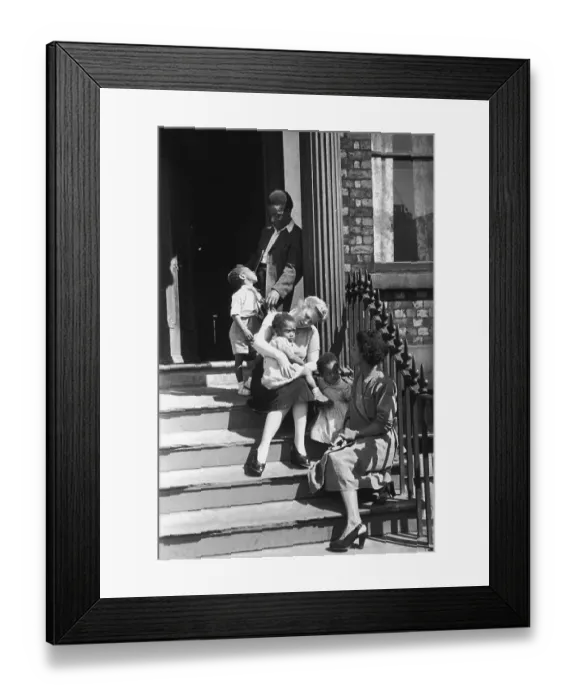 Framed Print : Liverpudlian Neighbours Framed Print : Liverpudlian Neighbours