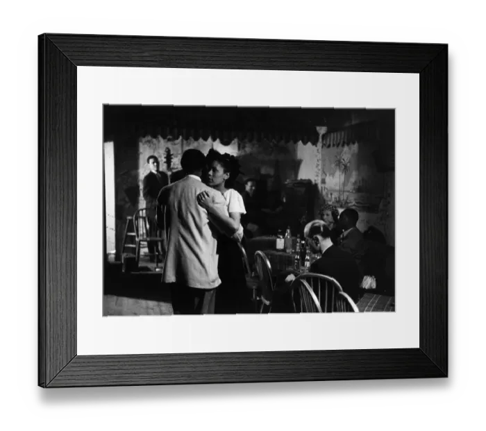 Framed Print : Couple Dancing