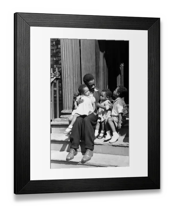 Framed Print : Liverpool Family Framed Print : Liverpool Family