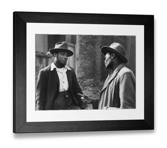 Framed Print : Liverpool Chat Framed Print : Liverpool Chat