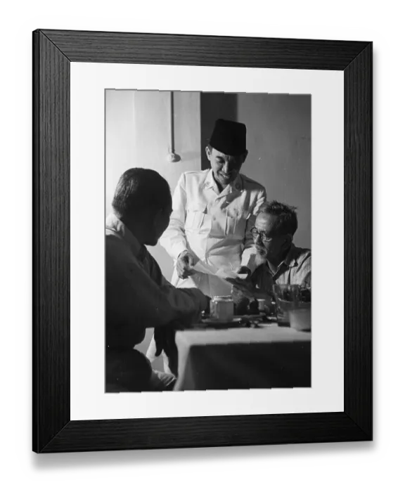 Framed Print : Achmed Sukarno Framed Print : Achmed Sukarno