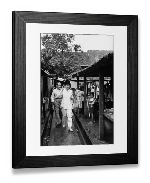 Framed Print : Soekarno Waves Framed Print : Soekarno Waves