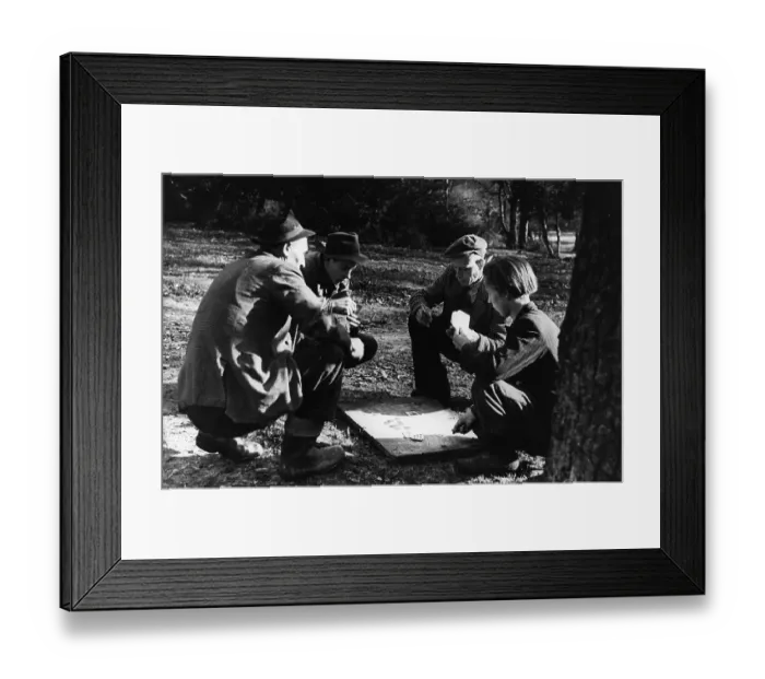 Framed Print : Passing The Time Framed Print : Passing The Time