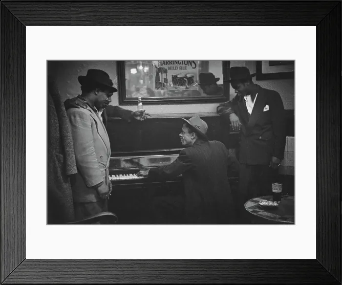 Framed Print : British Pub Framed Print : British Pub