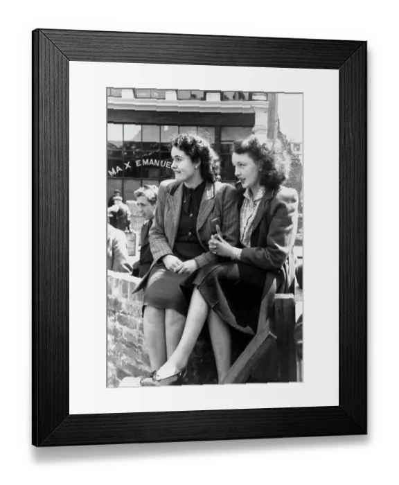 Framed Print : Spectators At Bomb Site