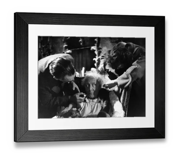 Framed Print : Queen Of Spades Framed Print : Queen Of Spades