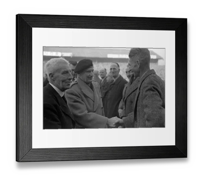 Framed Print : Monty At Pompey Framed Print : Monty At Pompey