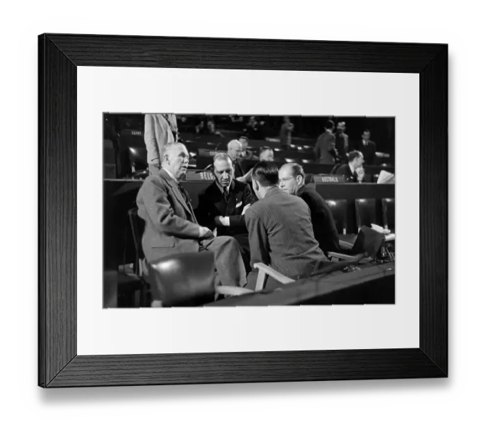 Framed Print : Marshall At Paris Framed Print : Marshall At Paris