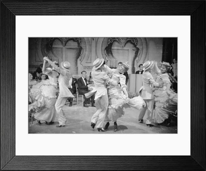 Framed Print : Ballet Avila Framed Print : Ballet Avila