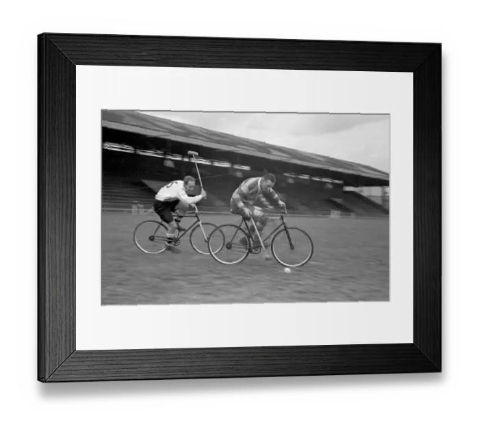 Framed Print : Cycle Polo Speed Framed Print : Cycle Polo Speed