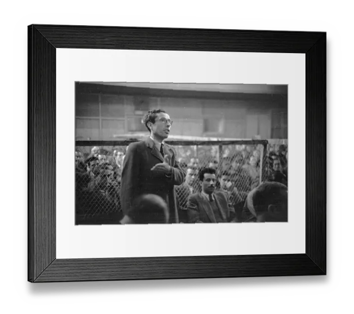 Framed Print : Earnest Defence Framed Print : Earnest Defence
