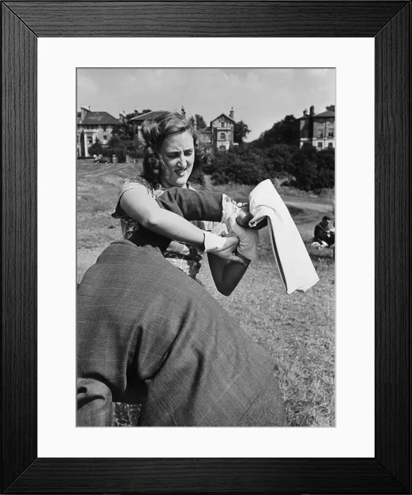 Framed Print : Hand Bag Snatcher Framed Print : Hand Bag Snatcher