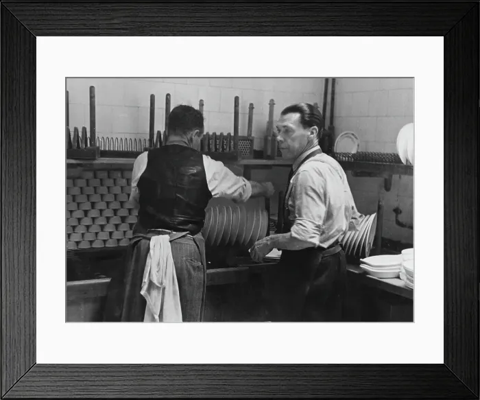 Framed Print : Washing Up at The Grand Framed Print : Washing Up at The Grand