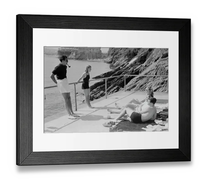 Framed Print : Grand Relaxation Framed Print : Grand Relaxation