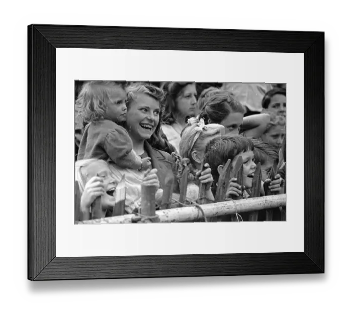 Framed Print : Street Audience
