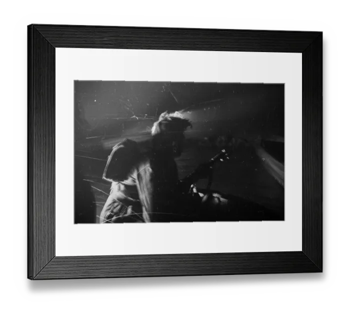 Framed Print : Gunner. 17th April 1943: A British machine gunner in an assault boat during