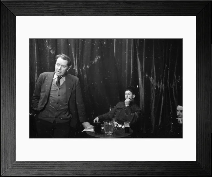 Framed Print : Brains Trust Debate Framed Print : Brains Trust Debate