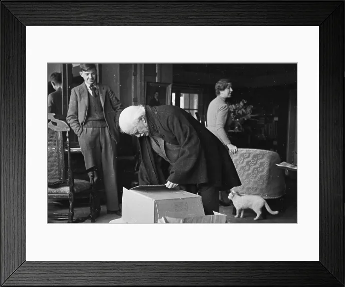 Framed Print : Lloyd George Present Framed Print : Lloyd George Present