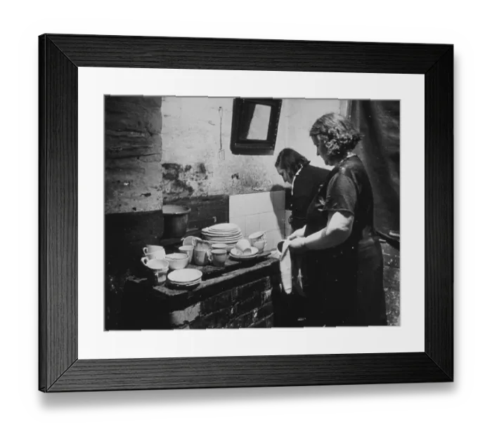Framed Print : Washing Up Framed Print : Washing Up