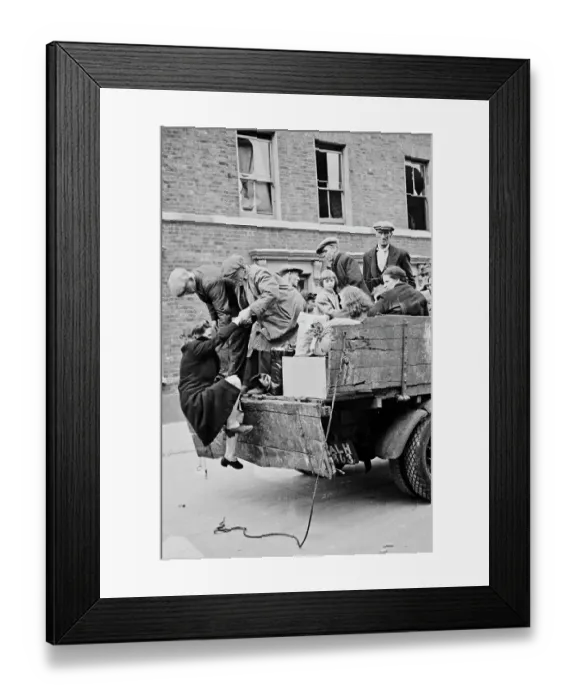 Framed Print : Leaving For The Country Framed Print : Leaving For The Country