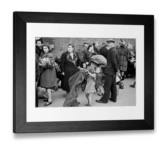 Framed Print : Bombed-Out East Londoners Framed Print : Bombed-Out East Londoners
