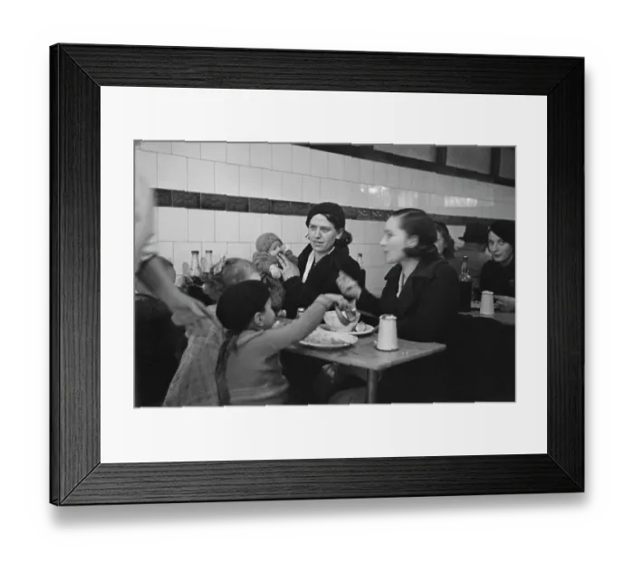 Framed Print : Life in the Lambeth Walk, Burroughs Eel & Pie House Framed Print : Life in the Lambeth Walk, Burroughs Eel & Pie House