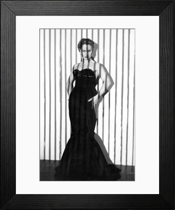 Framed Print : Julia Arnall Framed Print : Julia Arnall