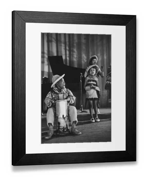 Framed Print : Christmas Show Framed Print : Christmas Show