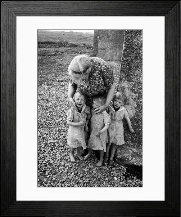 Framed Print : Gaelic Girls Framed Print : Gaelic Girls