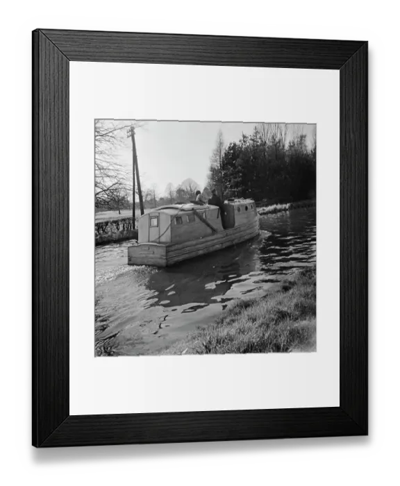 Framed Print : Grand Union Canal Framed Print : Grand Union Canal