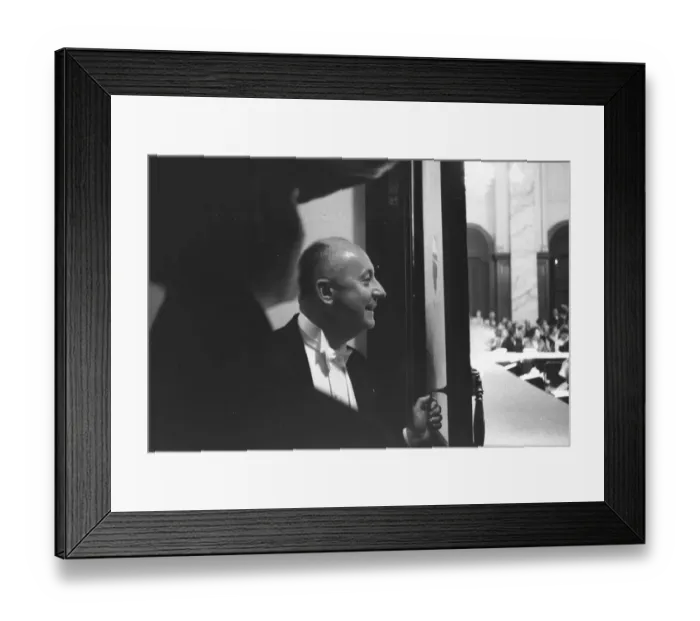 Framed Print : Christian Dior In Glasgow Framed Print : Christian Dior In Glasgow