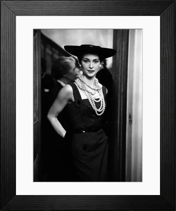 Framed Print : London Fashion Framed Print : London Fashion