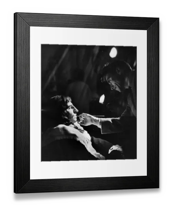 Framed Print : Laurence Olivier