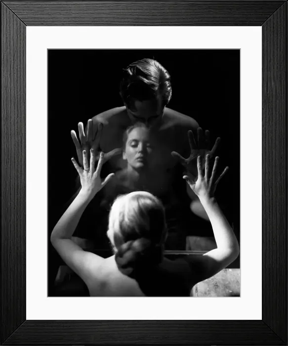 Framed Print : Break-Up. 30th October 1954: A couple pressing their hands against a pane