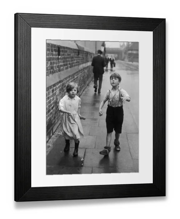Framed Print : London Children Framed Print : London Children