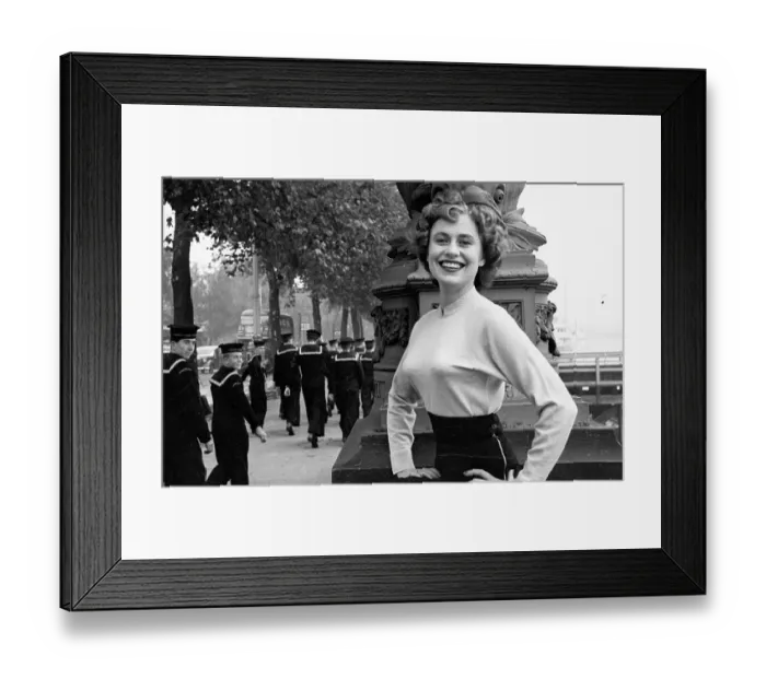 Framed Print : Hello Sailor Framed Print : Hello Sailor