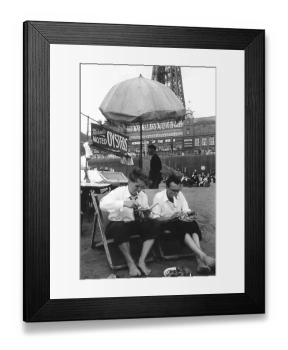 Framed Print : Morecambe And Wise Framed Print : Morecambe And Wise
