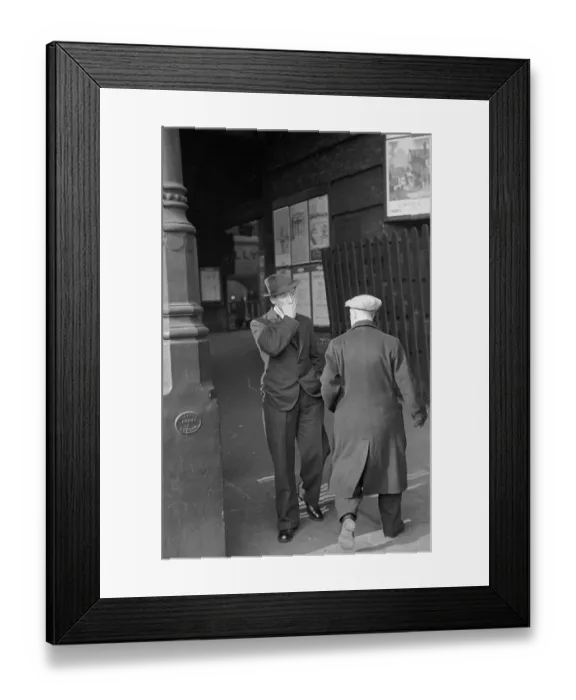 Framed Print : King's Cross Shock Framed Print : King's Cross Shock