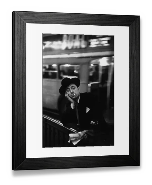 Framed Print : Piccadilly Rest Framed Print : Piccadilly Rest