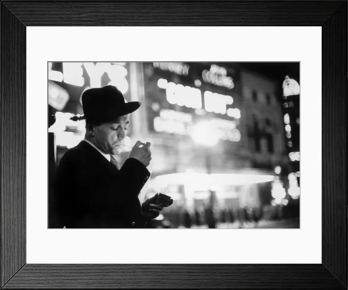 Framed Print : Lighting Up Framed Print : Lighting Up