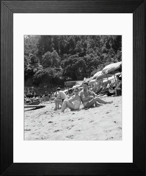 Framed Print : Portofino. Holidaymakers on Paraggi Beach near the tourist resort of Portofino Framed Print : Portofino. Holidaymakers on Paraggi Beach near the tourist resort of Portofino