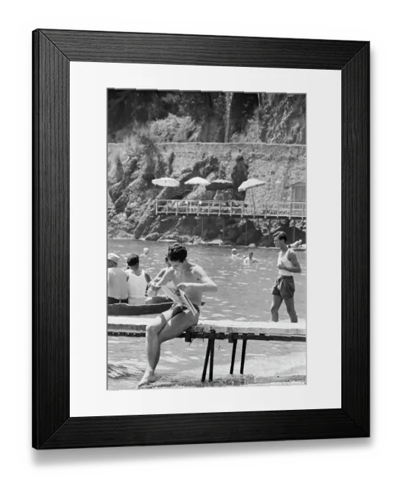 Framed Print : Portofino. Holidaymakers on Paraggi Beach near the tourist resort of Portofino Framed Print : Portofino. Holidaymakers on Paraggi Beach near the tourist resort of Portofino
