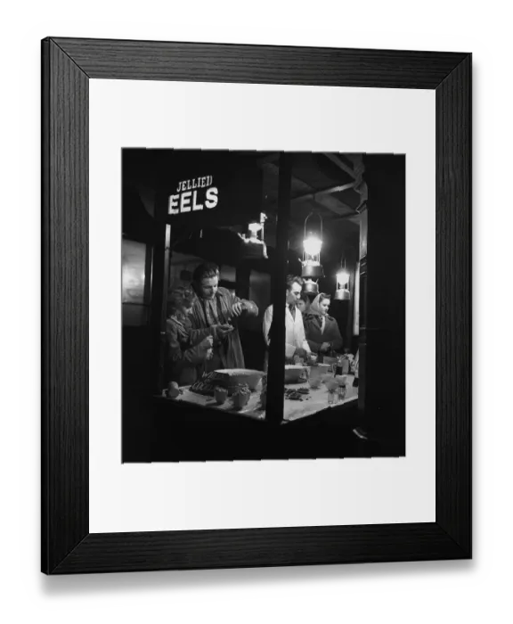 Framed Print : Jellied Eel Stall Framed Print : Jellied Eel Stall